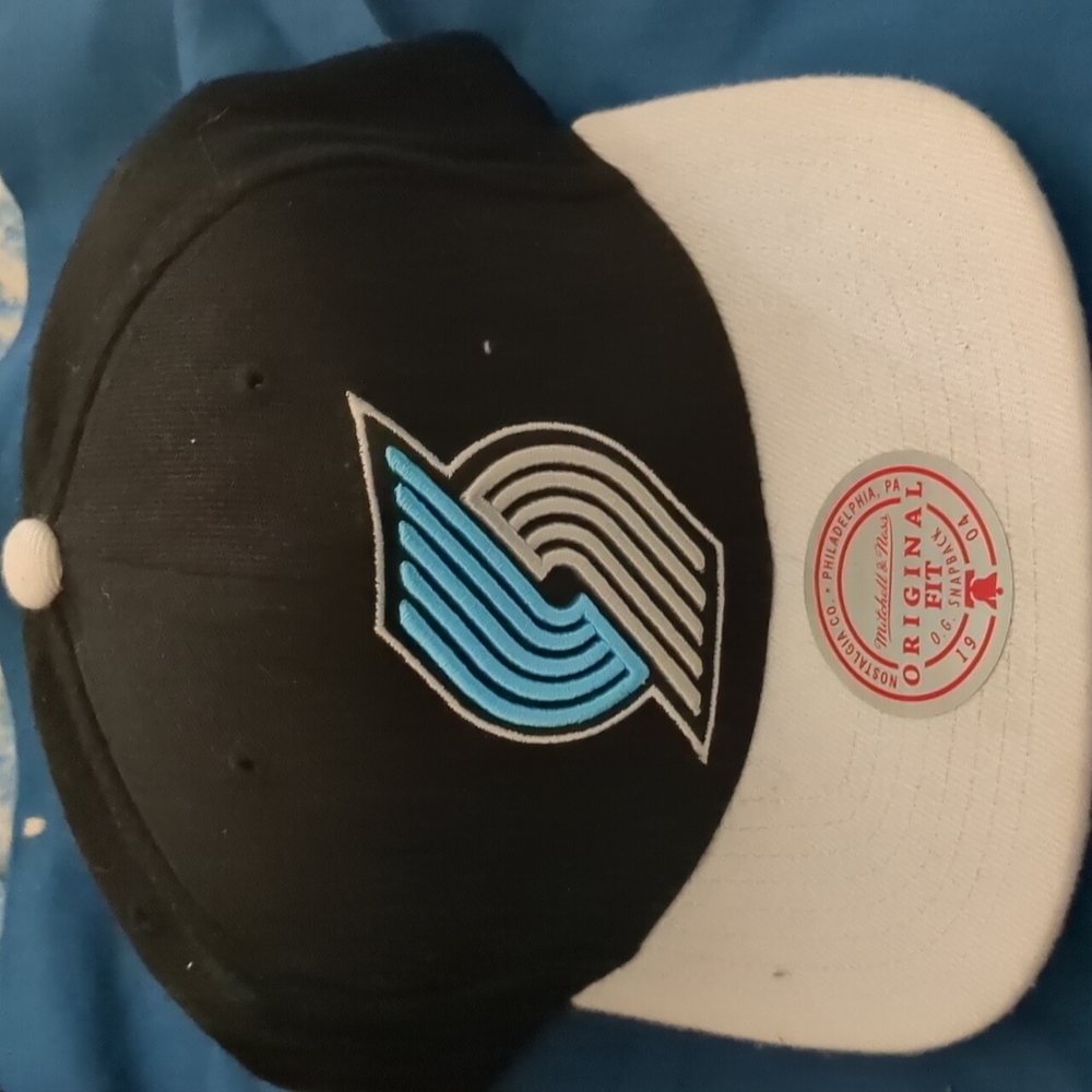 NBA snapback hat blazers logo